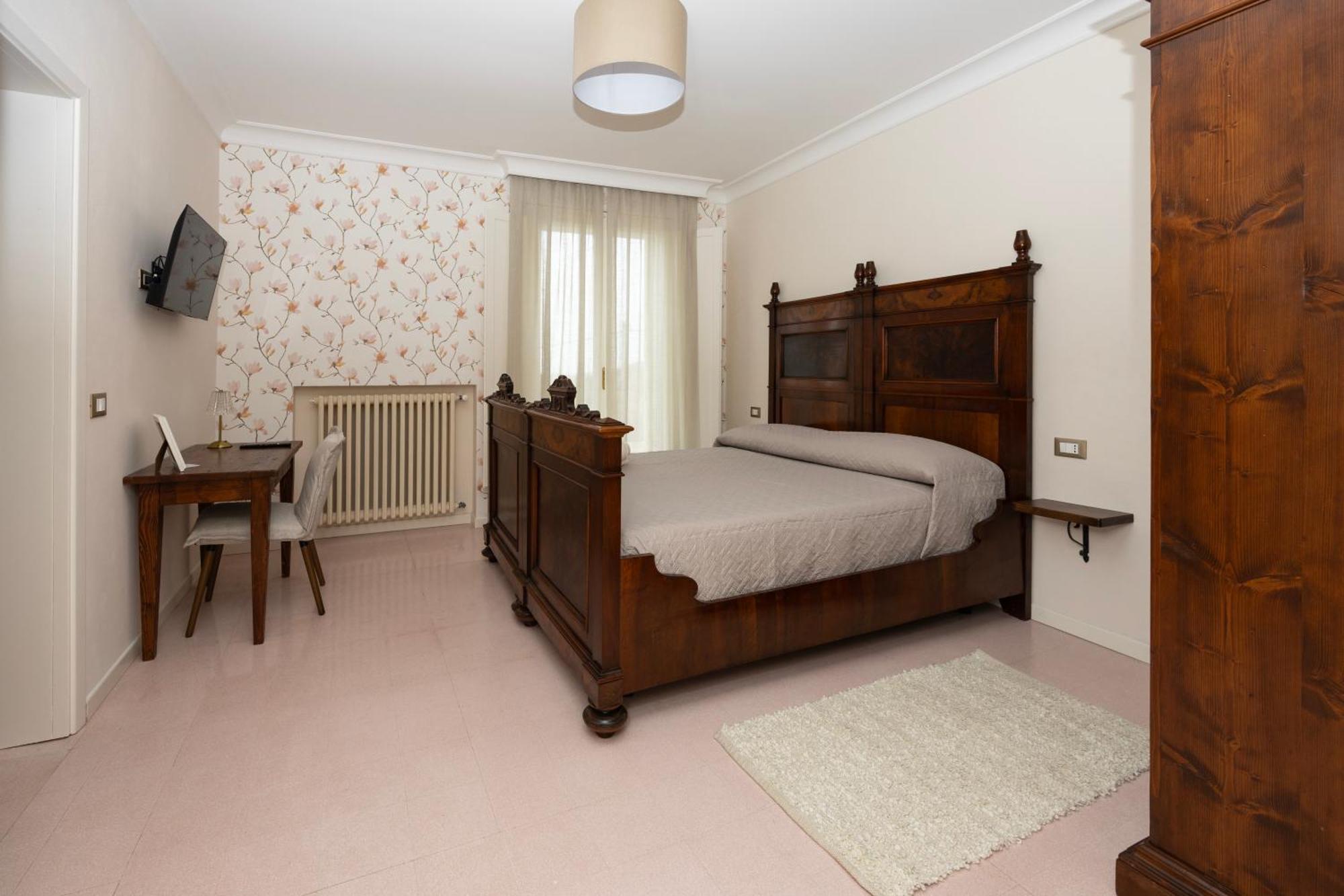 Palazzo Gessi Room And Breakfast Borghi Extérieur photo